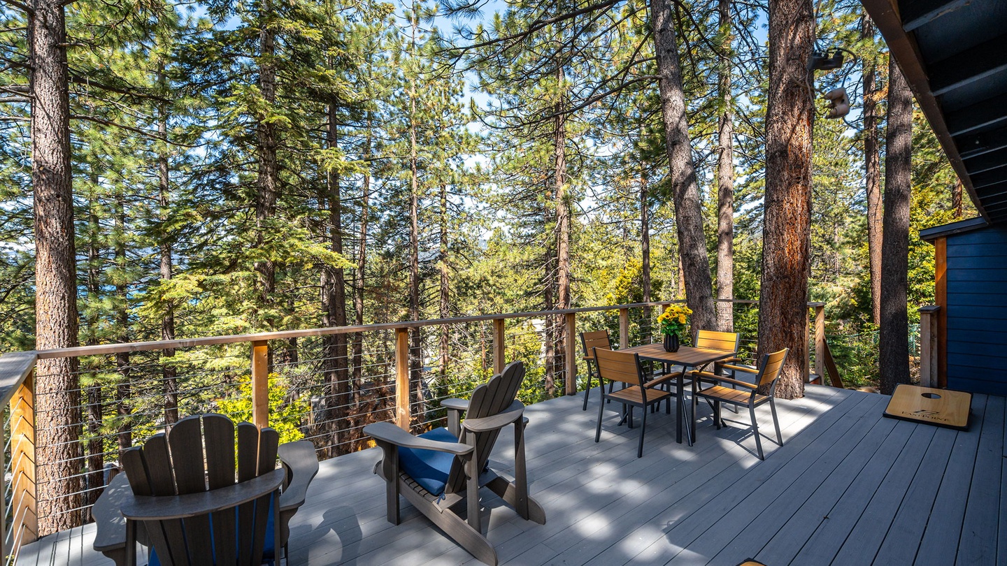 Deck Tahoe Blue Haus