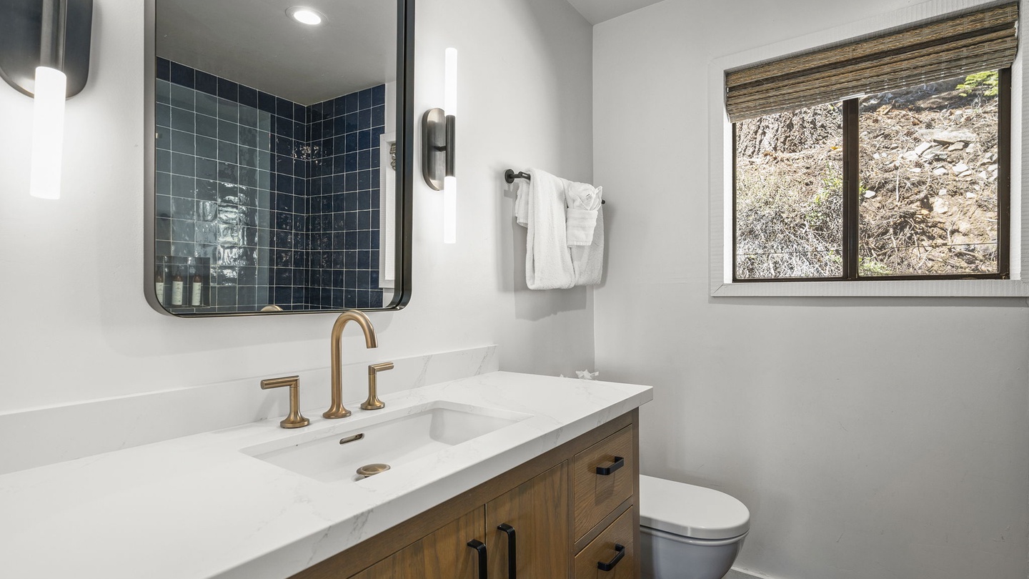 Primary Bath Casa Montelago