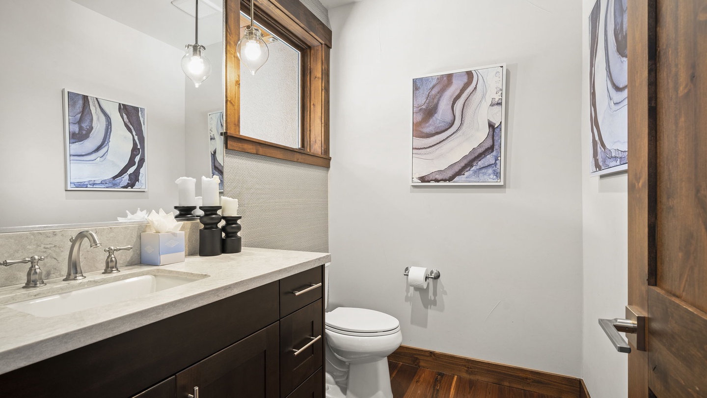 Main Level Half Bath Stellar's Nest