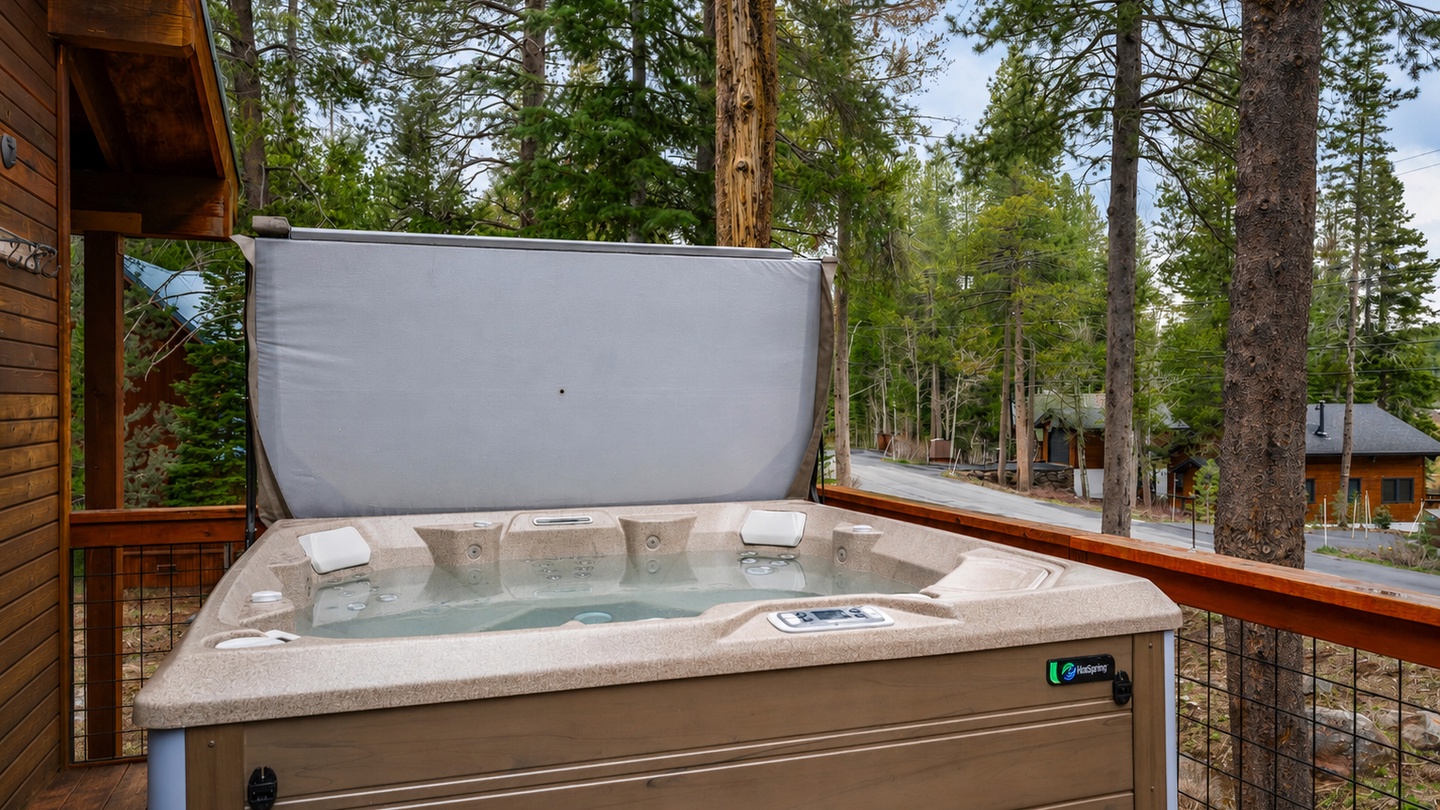 TD Creekside tub
