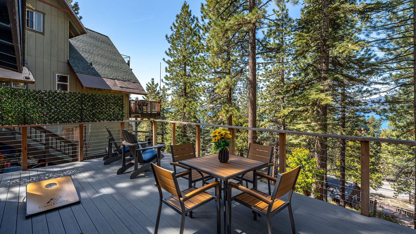 Deck Tahoe Blue Haus