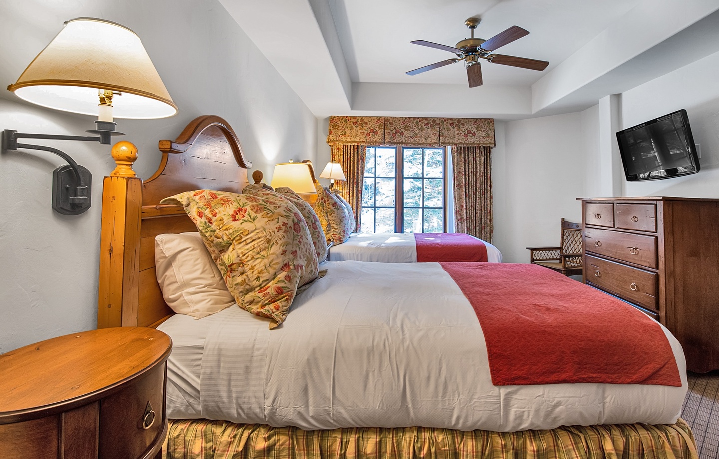 Bedroom with Two Double Beds