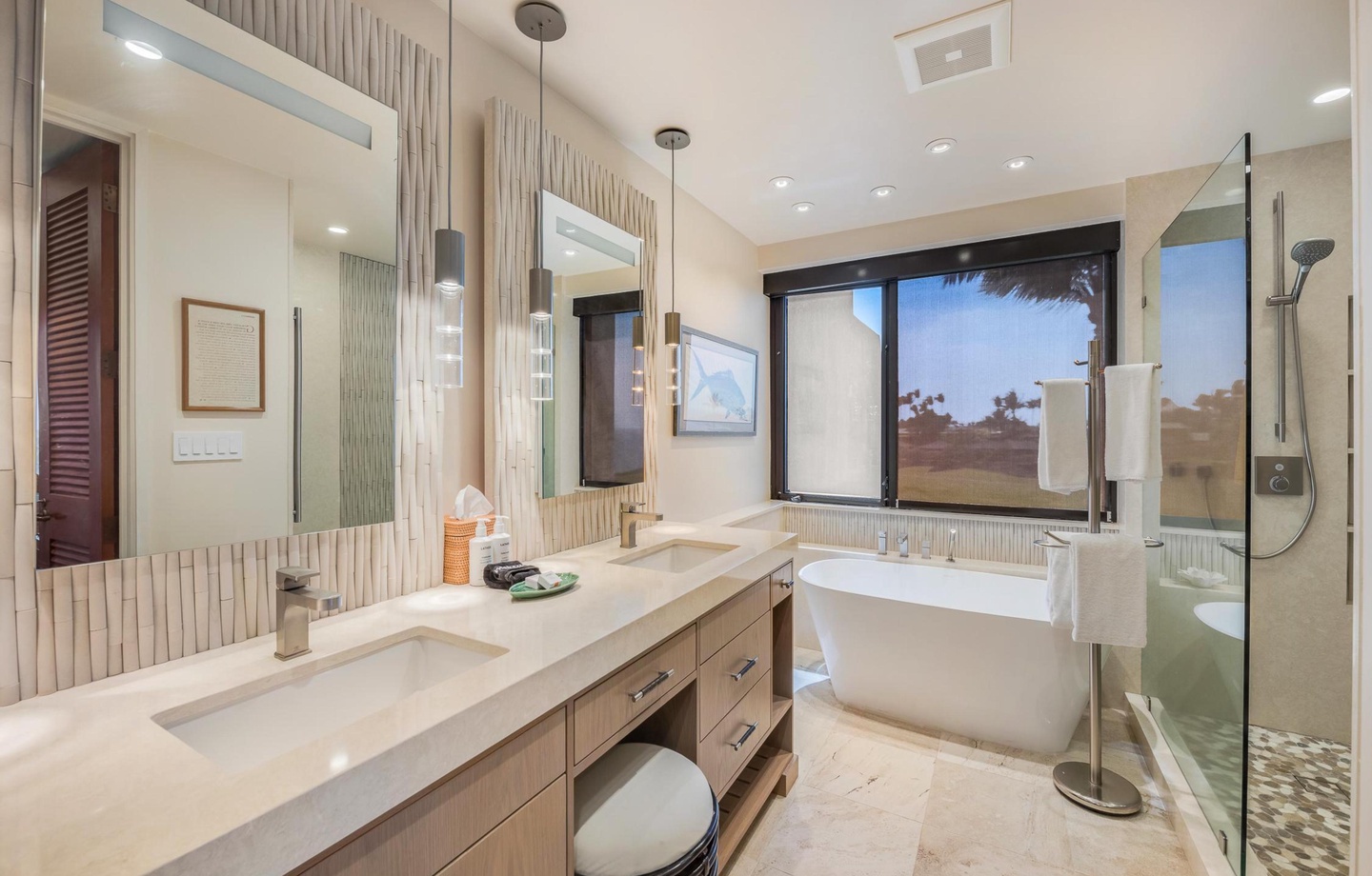 Mauna Lani Point F303 bathroom