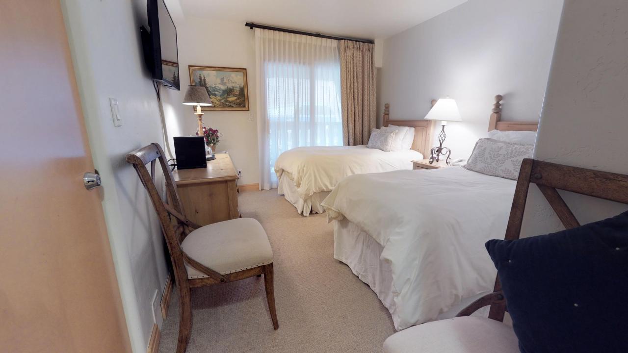 Bridge Street Lodge | 310 | Photo 3