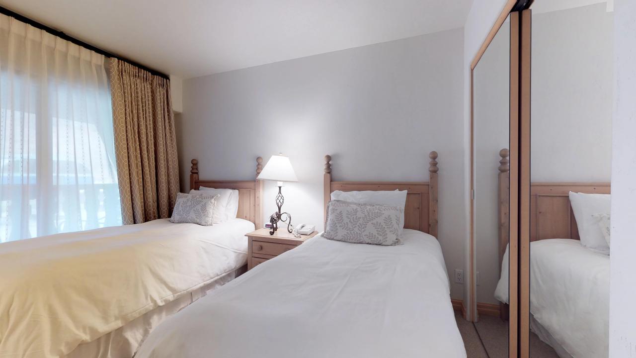 Bridge Street Lodge | 310 | Photo 4