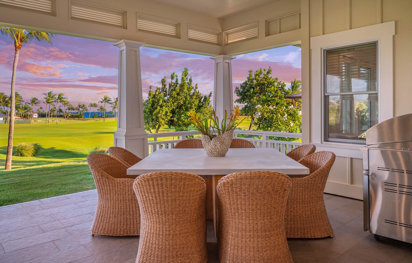 Exterior Dining