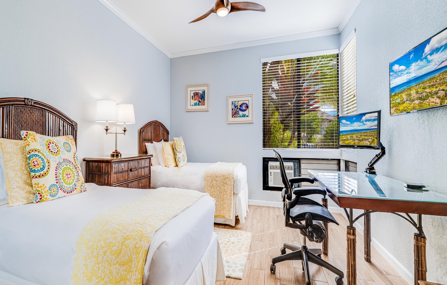 With a King primary bedroom, a second bedroom featuring 2 Twin beds alongside a dedicated workspace, and a living area sofa bed, this 2-bathroom condo offers genuine breathing room for a family of up to 6 to play, relax, or log in remotely.