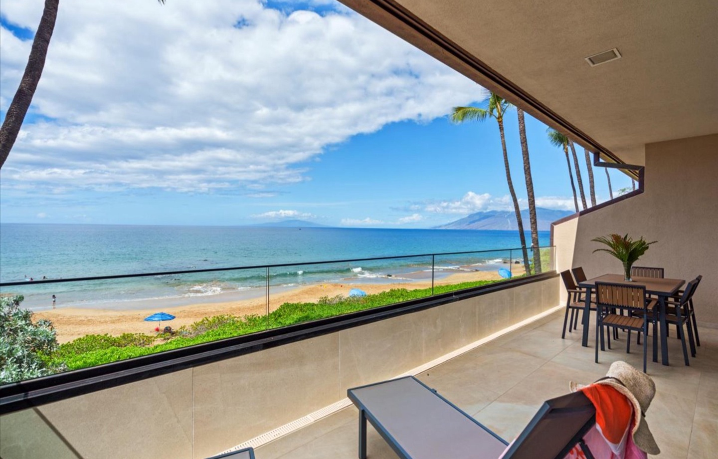 Makena Surf B201 Beachfront Resort