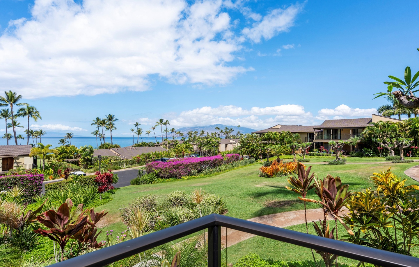 Elua Village sits adjacent to Ulua Beach and connects directly to the 3.2-mile Wailea Beach Walk — the most beach-accessible address in the area.