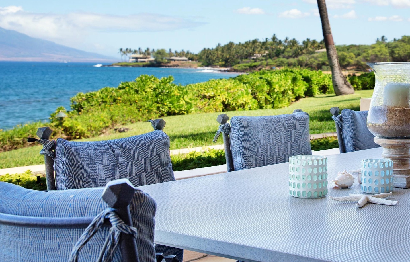 Lanai Dining