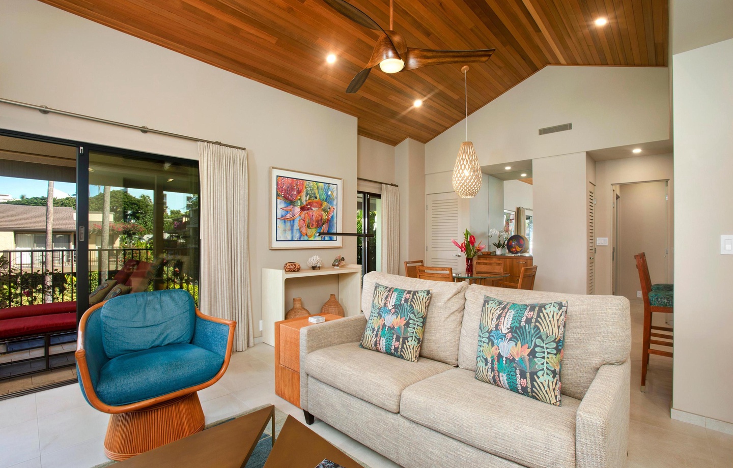 At 1,025 square feet with a King bedroom and a price point well below the resort hotels next door, 1102 delivers genuine breathing room and the same beach access at a fraction of the cost.
