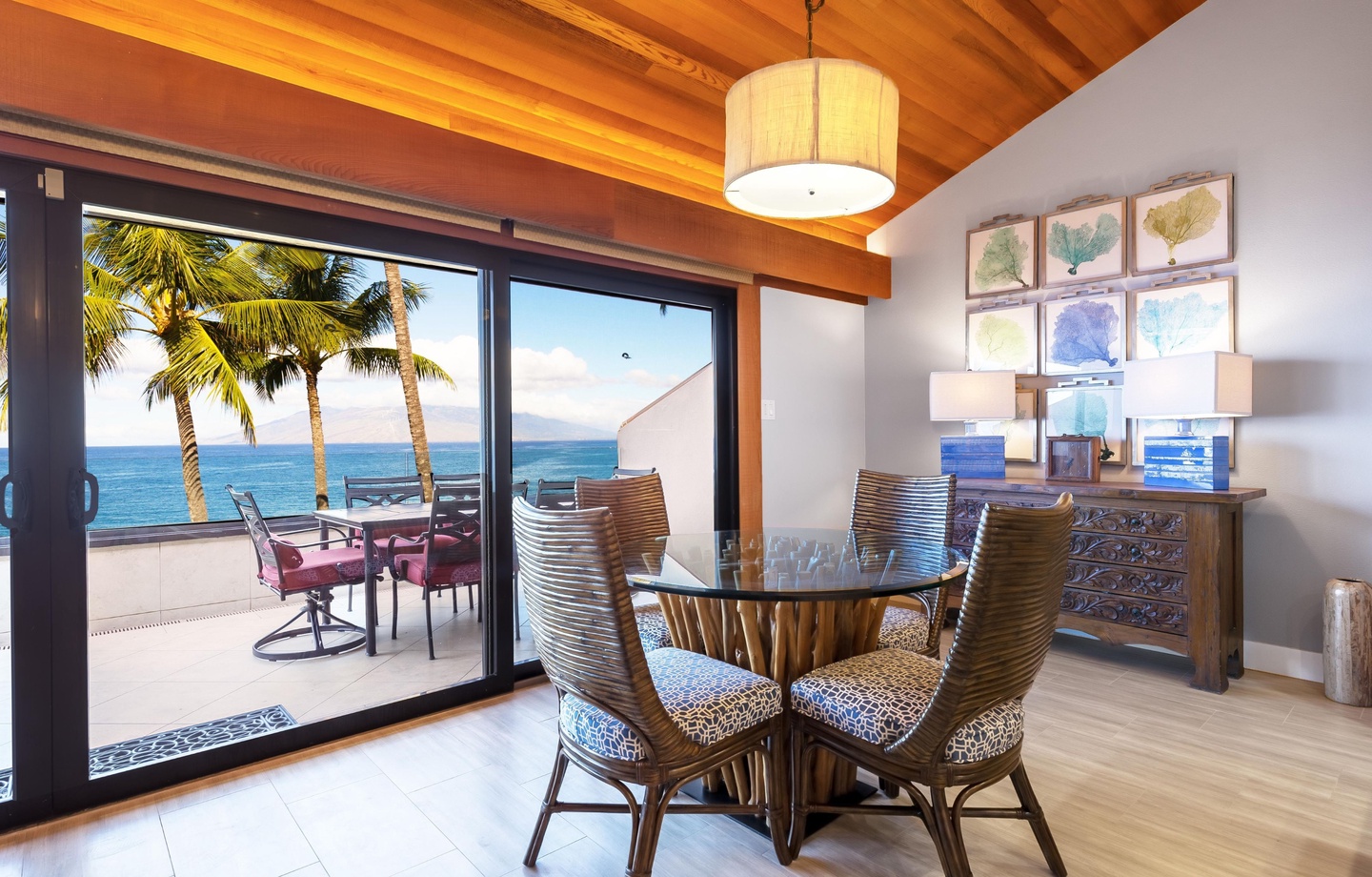 Makena Surf F306 Beachfront Resort