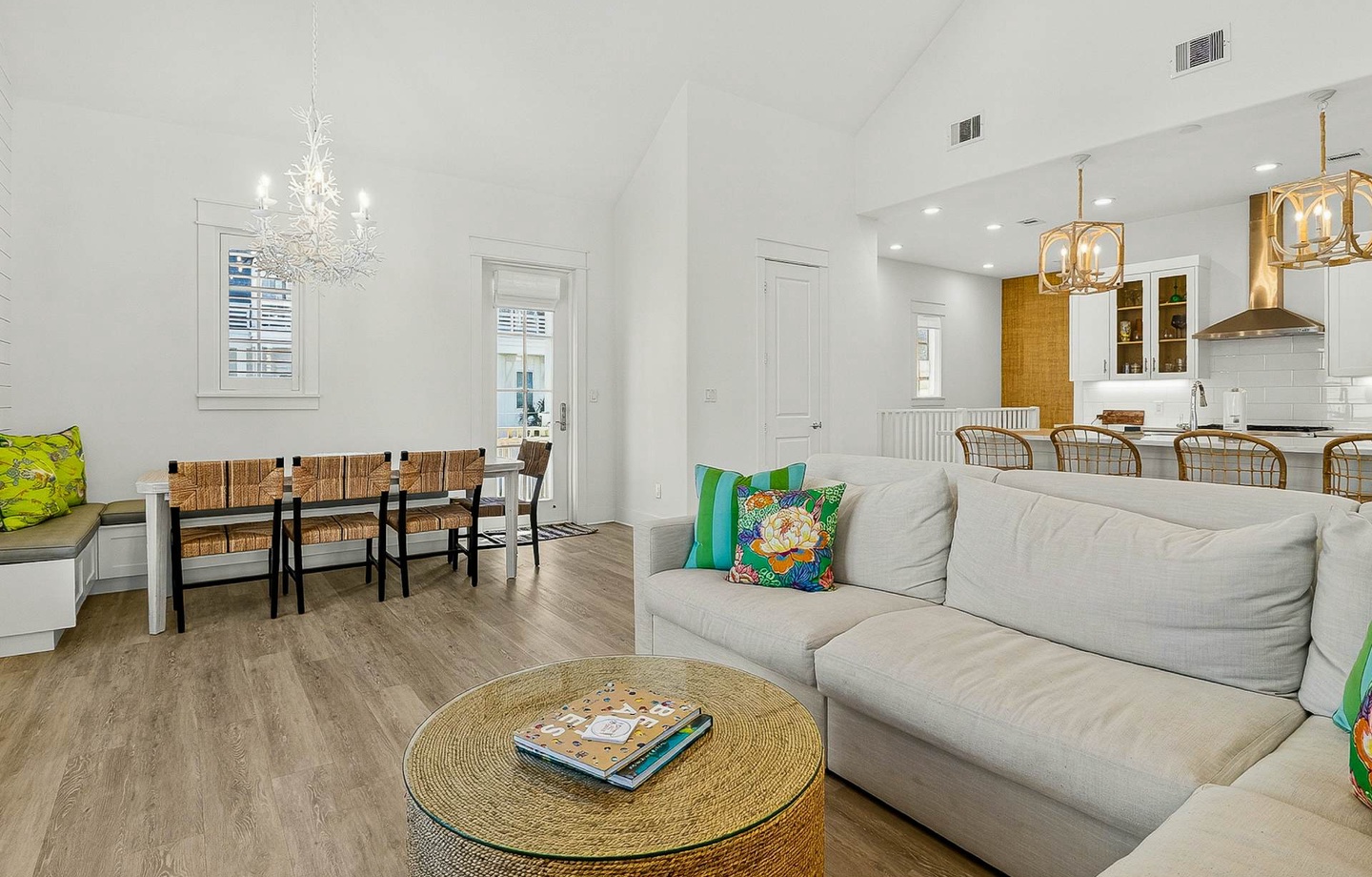 238 Sunset Avenue | Photo 5
