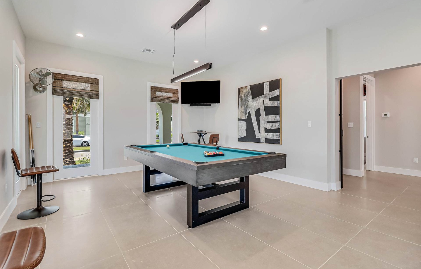 155 Sunset Avenue | Photo 2