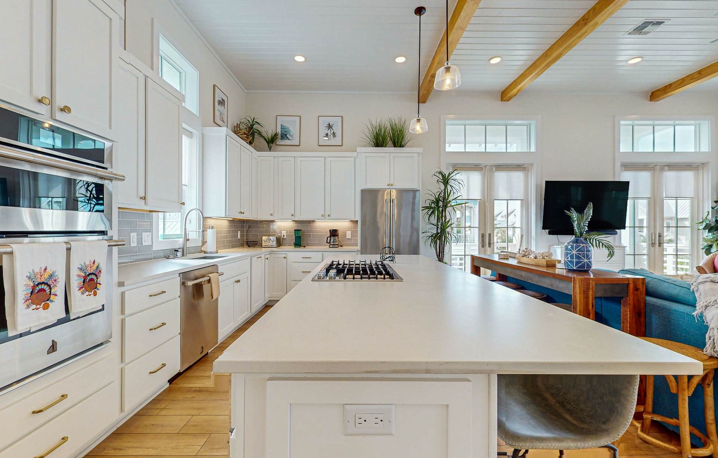 147 Sunset Avenue | Photo 1