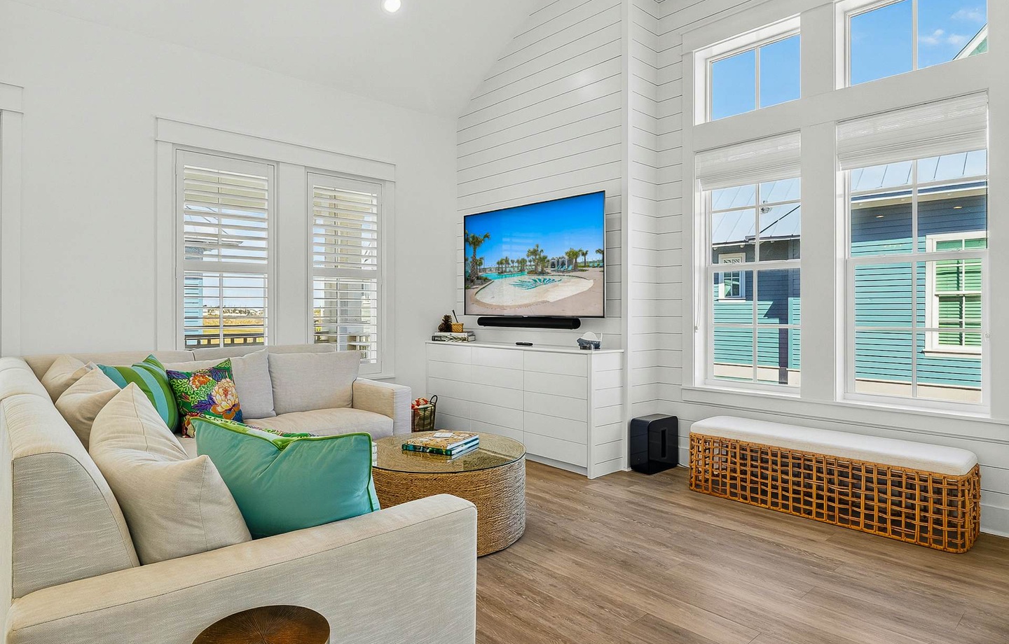 238 Sunset Avenue | Photo 2