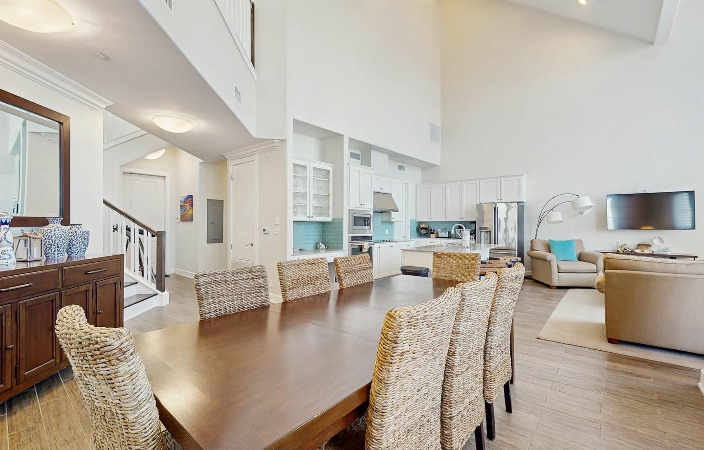 137 Palmilla Circle Unit 303 | Photo 2