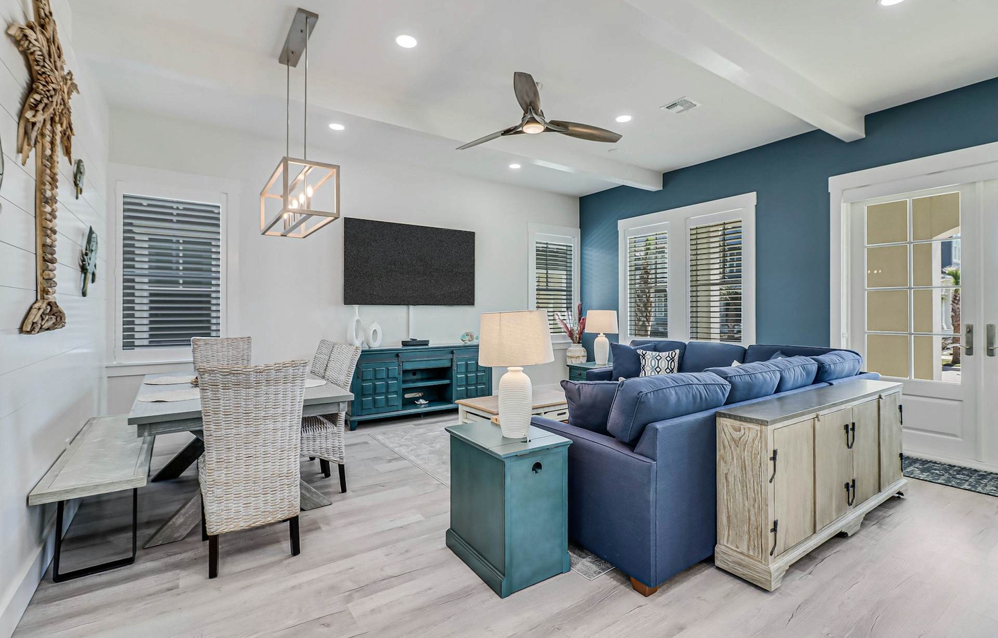 229 Sunrise Avenue
