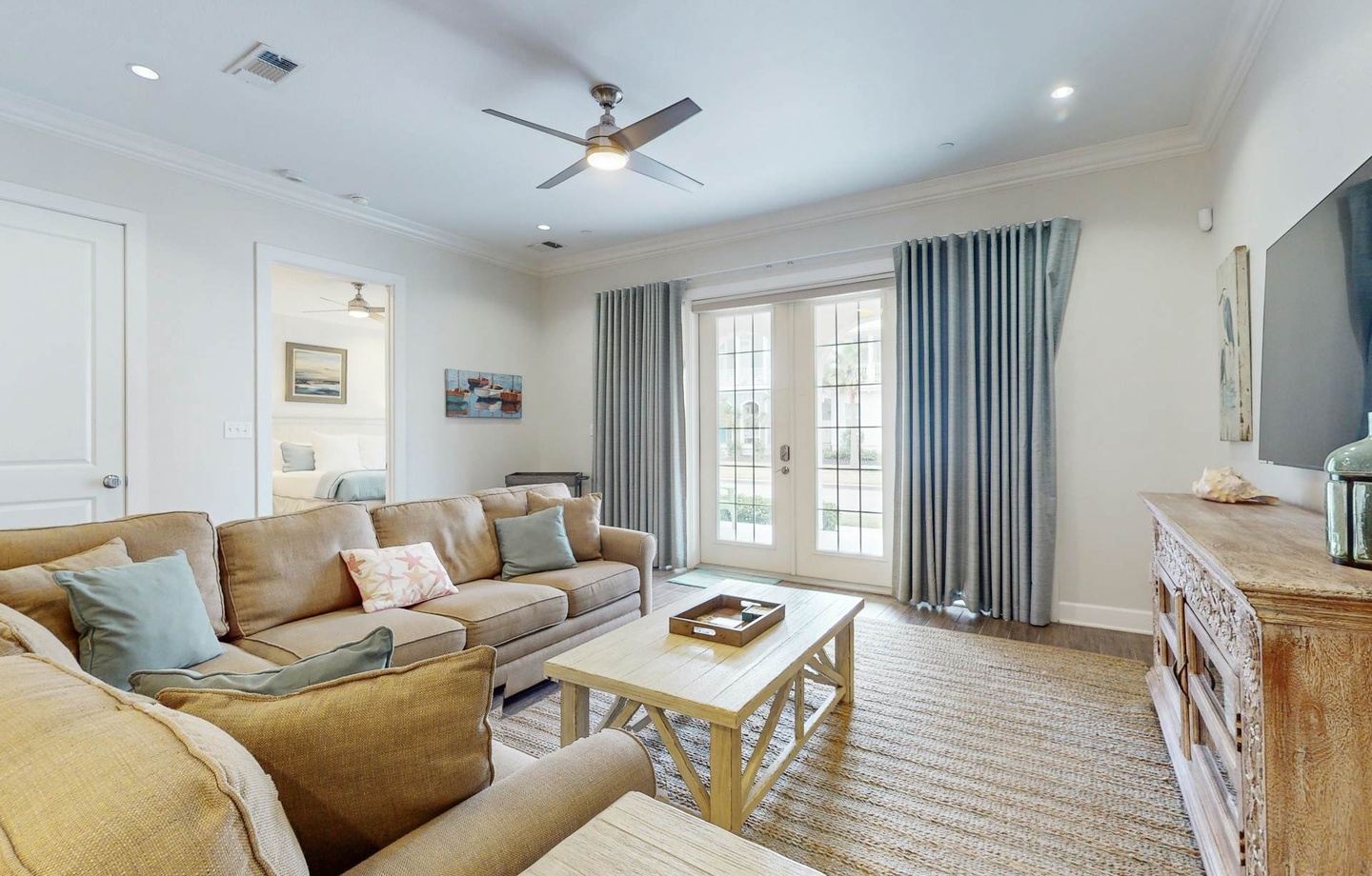 137 Palmilla Circle Unit 102 | Photo 2