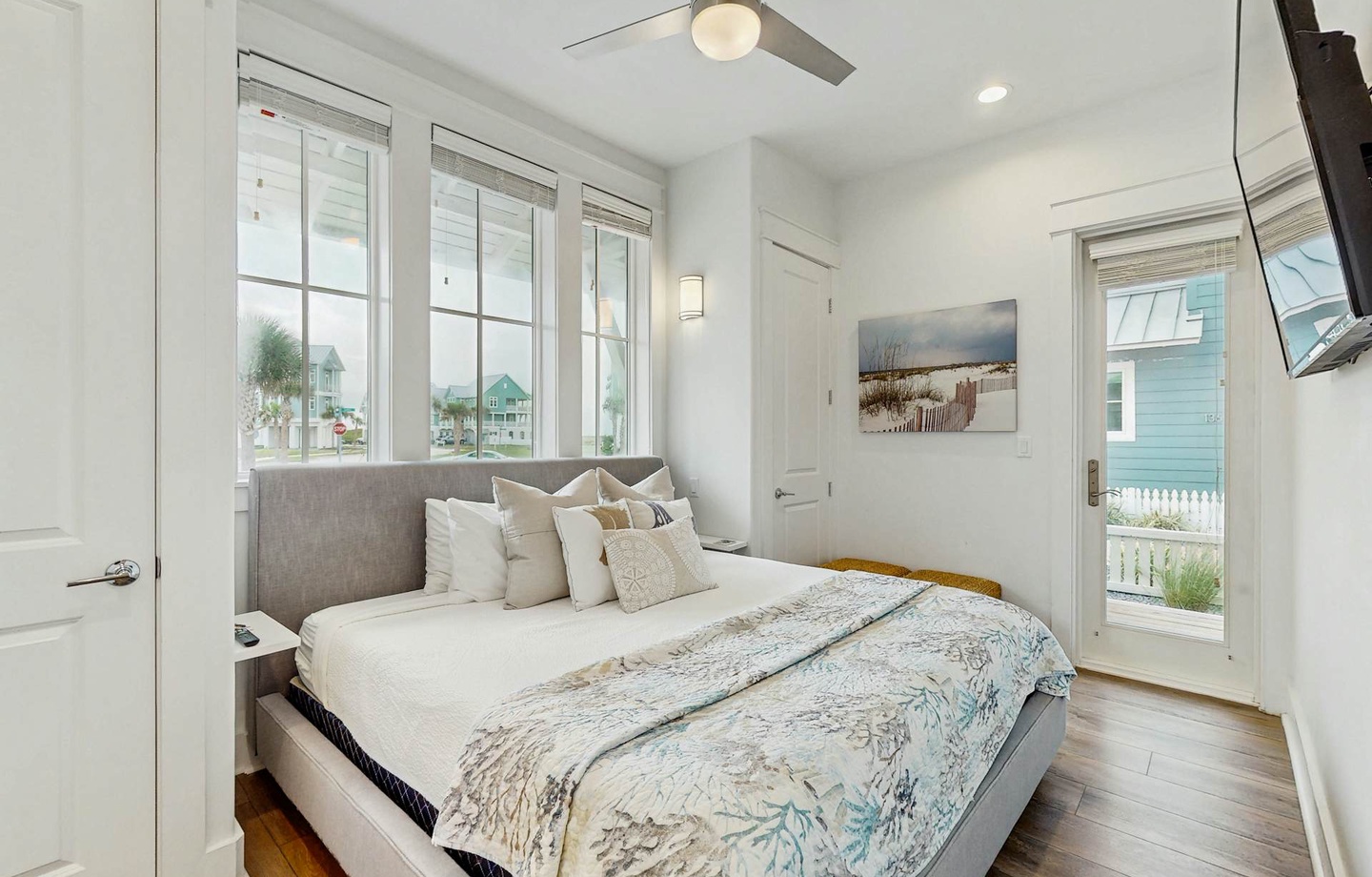 133 Sweetbay Street | Photo 4