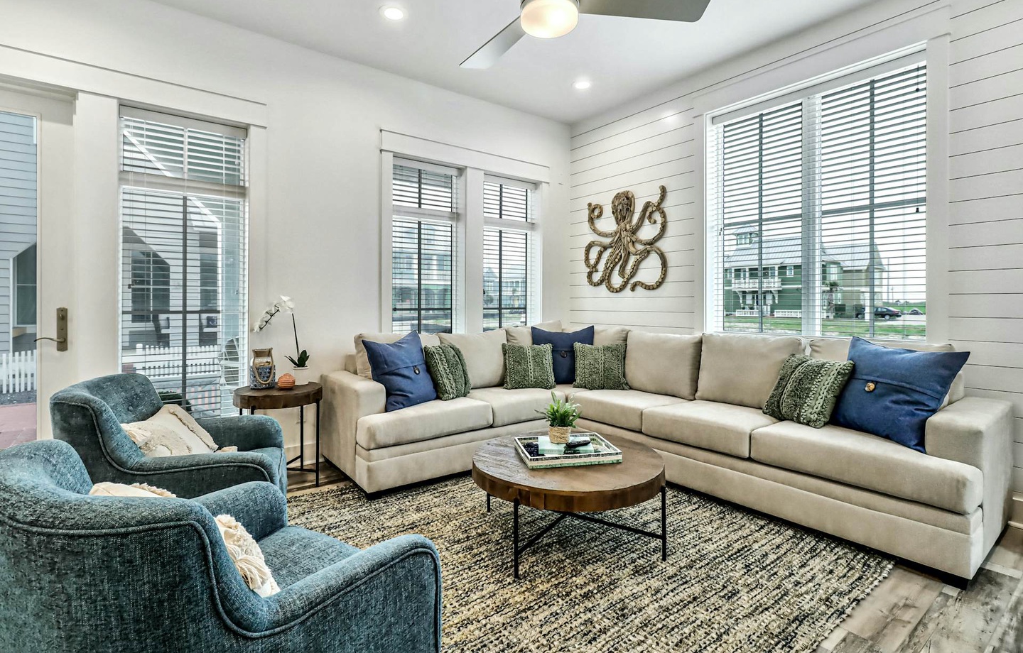 129 Sabal Lane | Photo 2