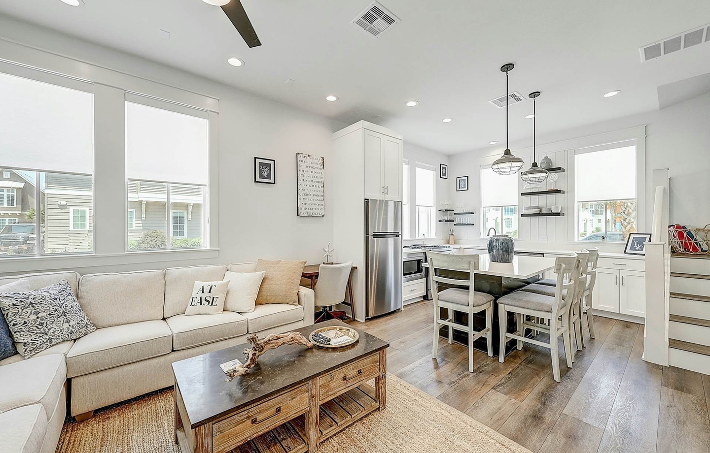 214 Sunset Avenue Casita 1