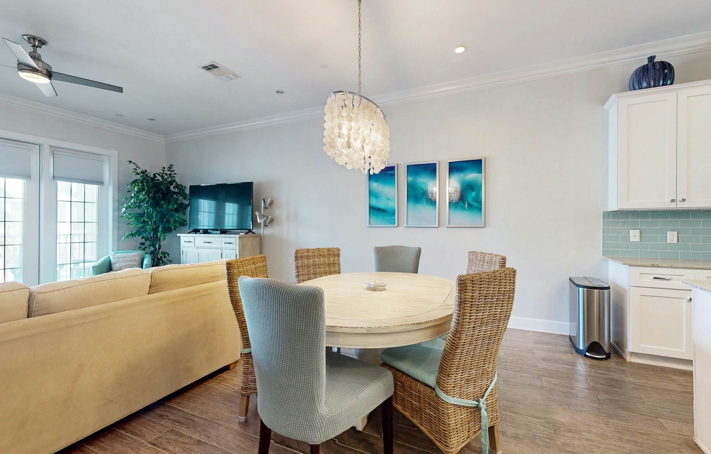 137 Palmilla Circle Unit 202 | Photo 2