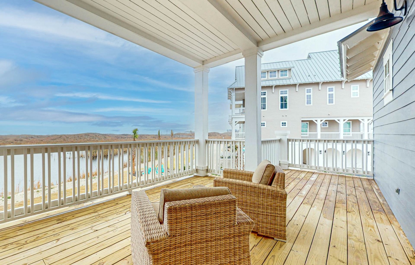 254 Sunrise Avenue | Photo 3