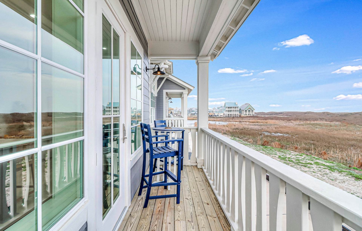 284 Sunrise Avenue | Photo 3