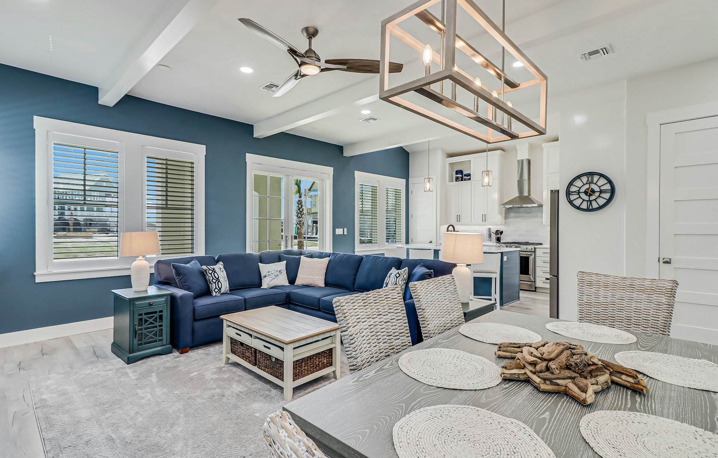 229 Sunrise Avenue | Photo 2