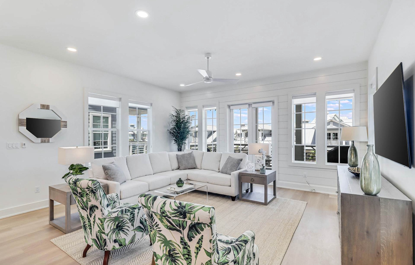 226 Sunrise Avenue | Photo 1
