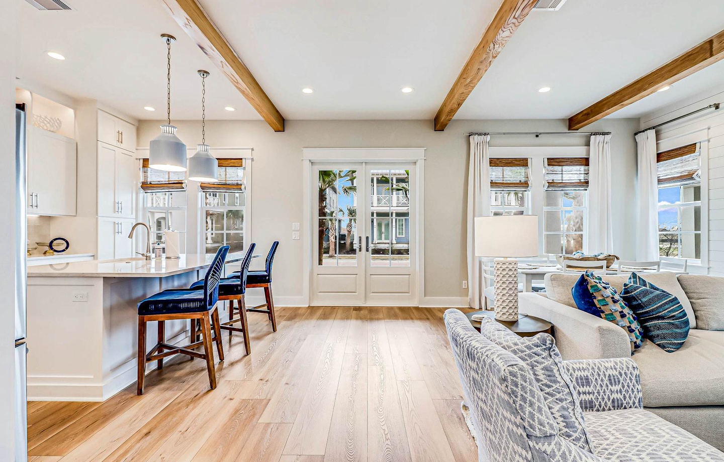 225 Sunrise Avenue | Photo 5