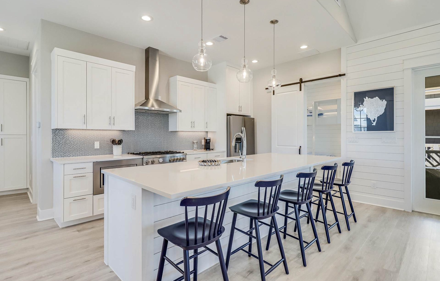 236 Sunset Avenue | Photo 4