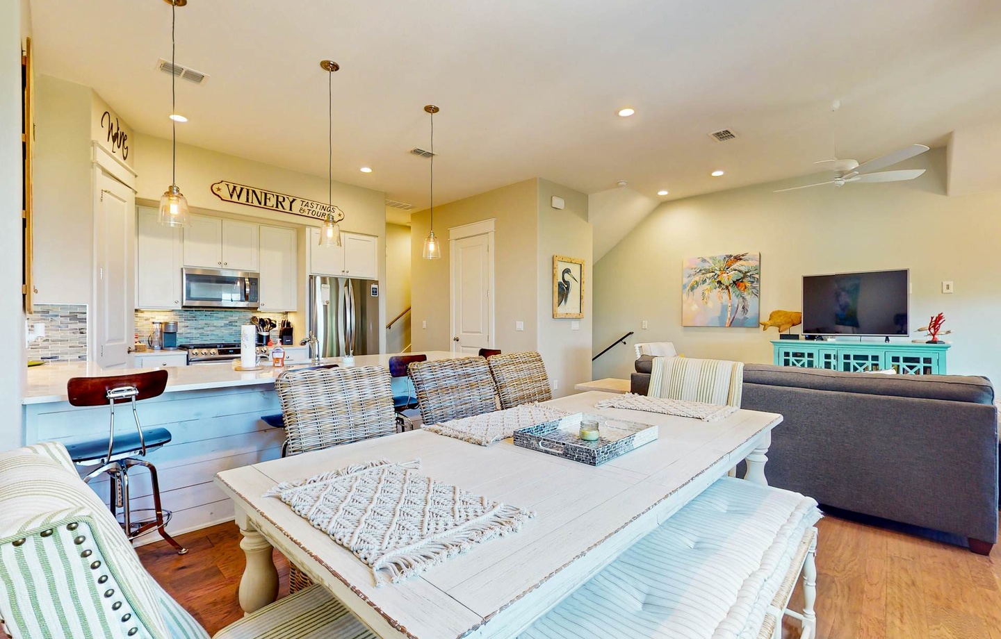 160 Sunset Avenue