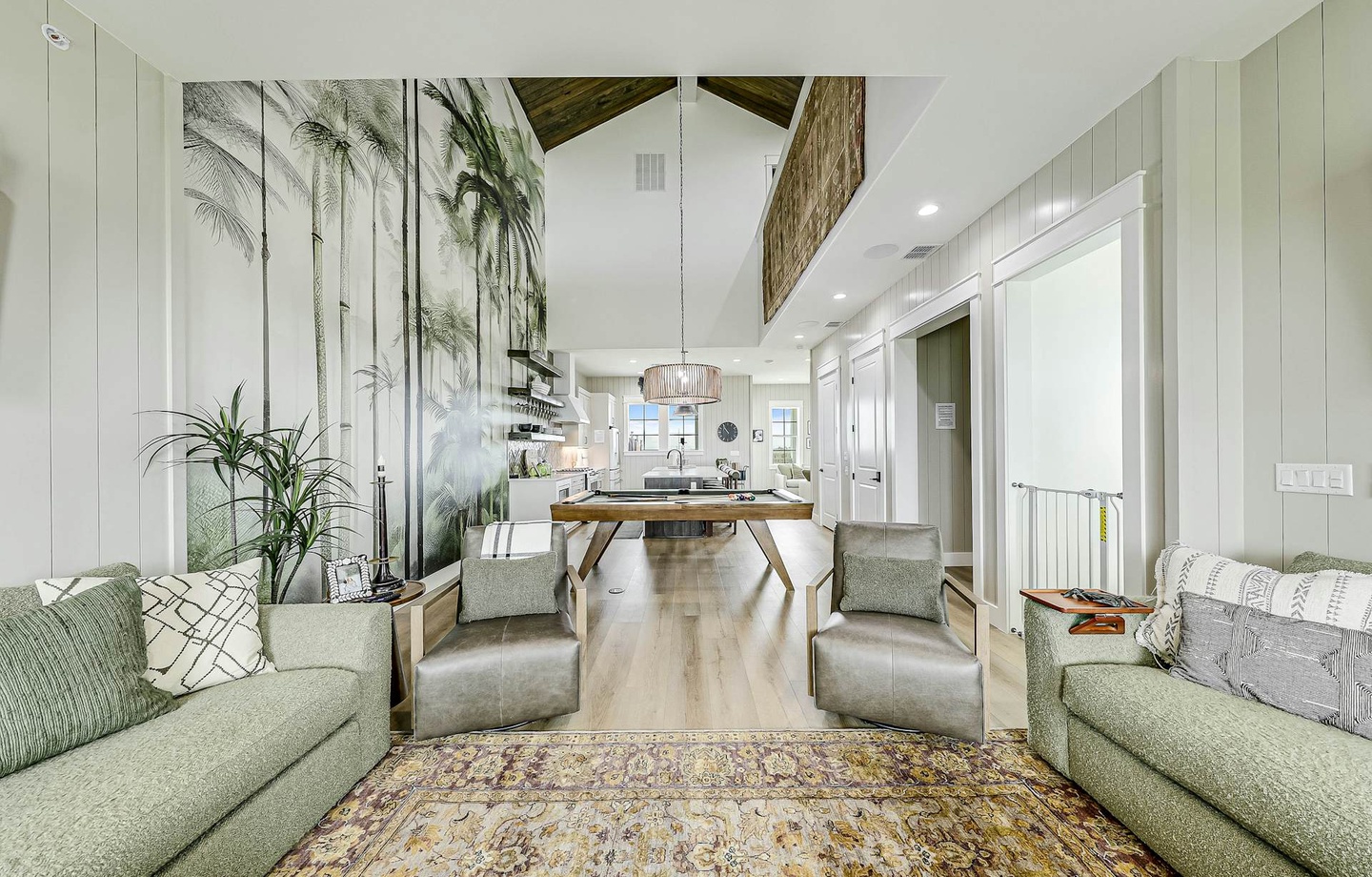 244 Sunrise Avenue | Photo 4