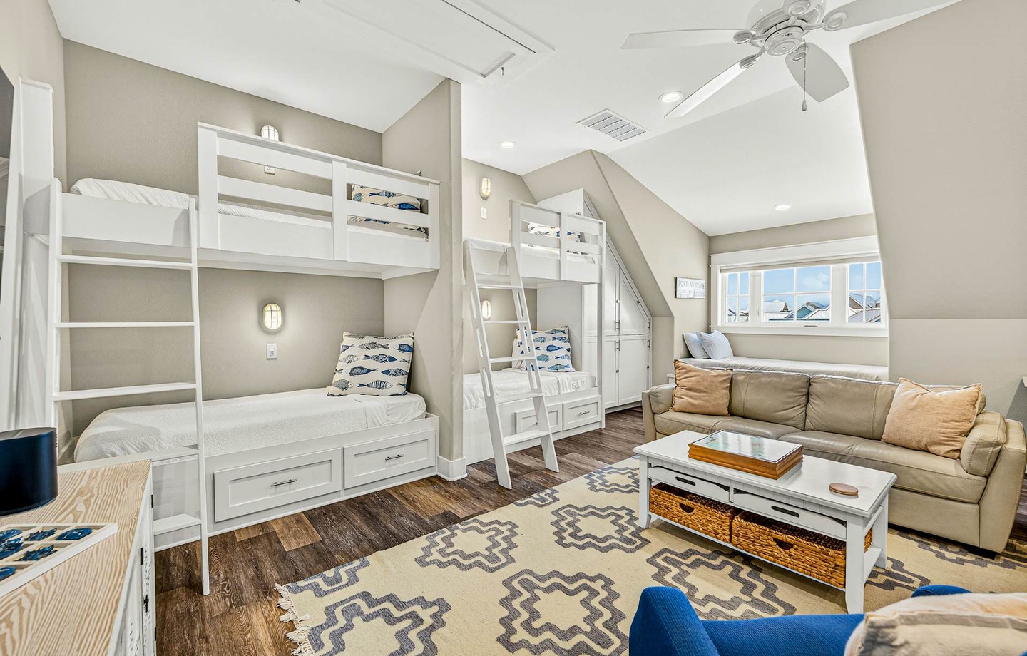 120 Wild Indigo Street | Photo 2