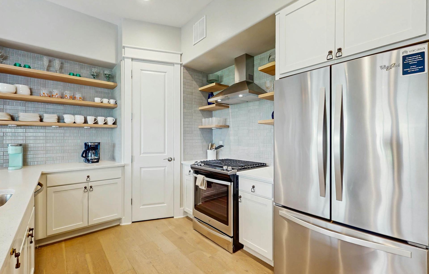 164 Sunset Avenue | Photo 1