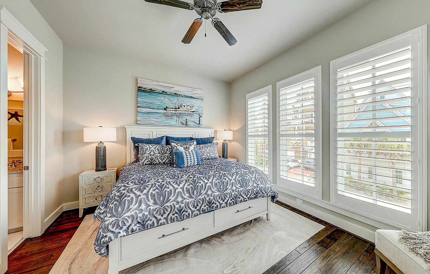 145 Sunrise Avenue | Photo 3
