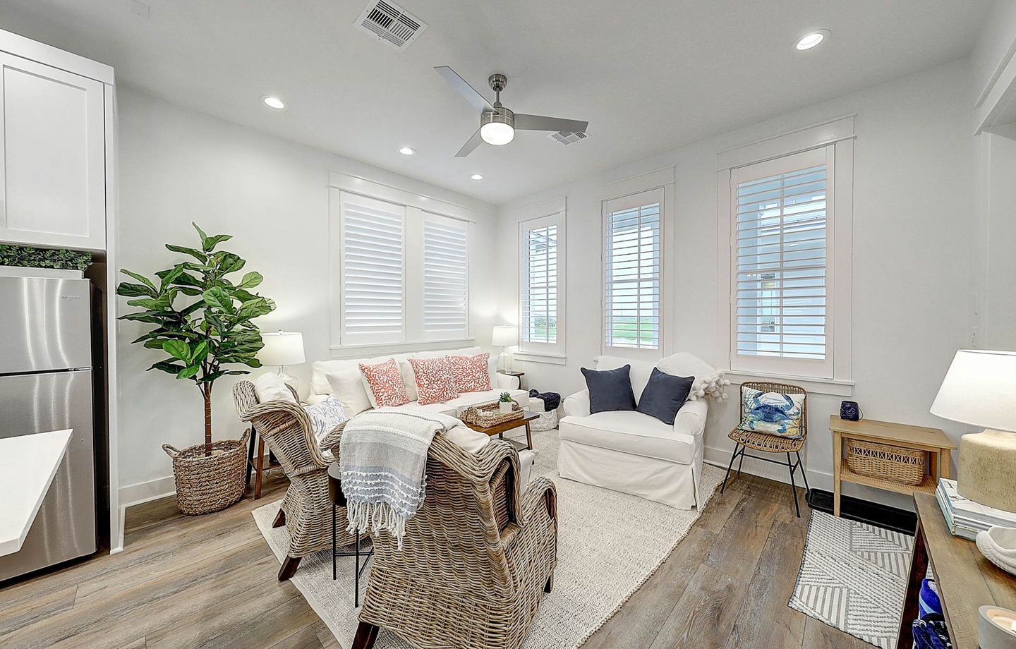 214 Sunset Avenue Casita 7