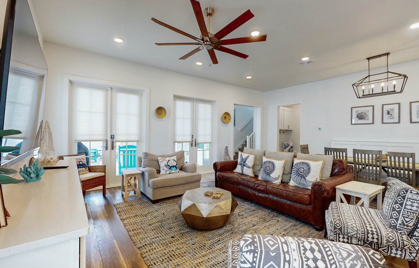 190 Sage Lane | Photo 3