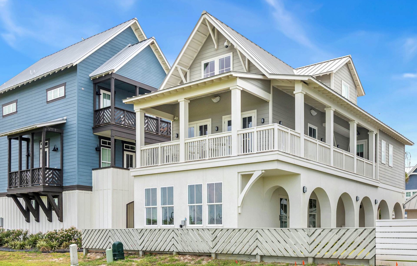 180 Sunset Avenue