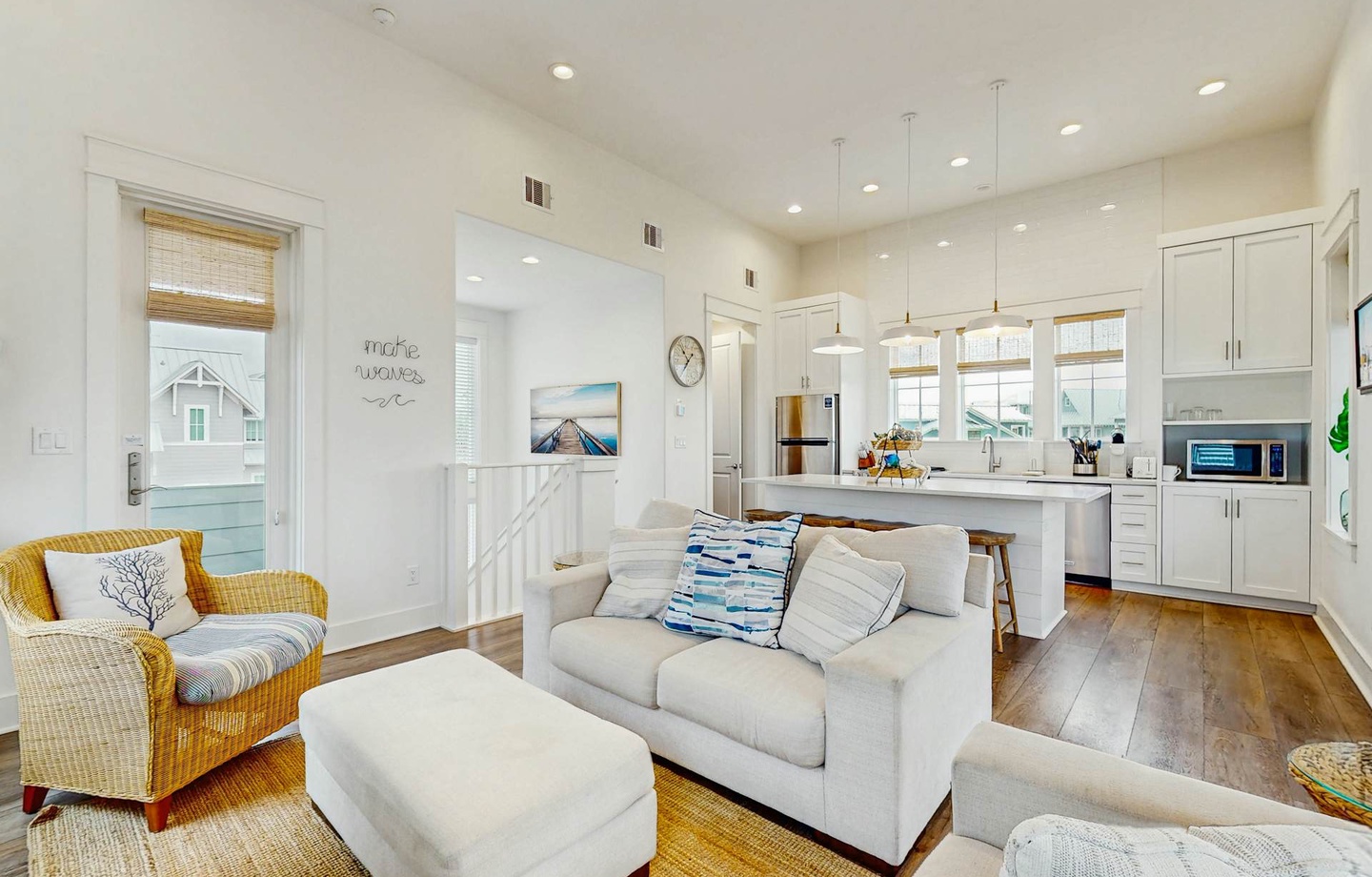 133 Sweetbay Street | Photo 1