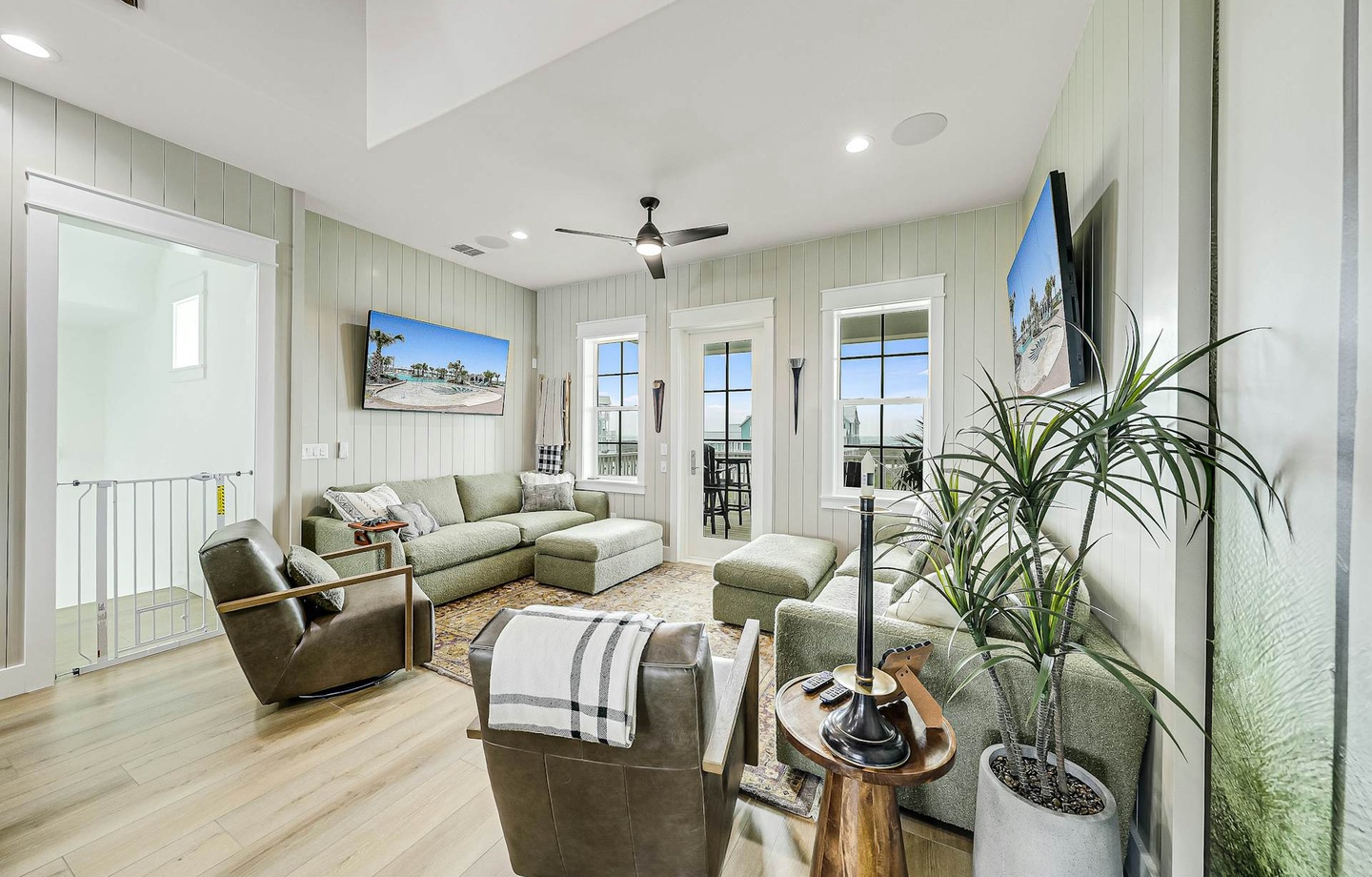 244 Sunrise Avenue | Photo 5