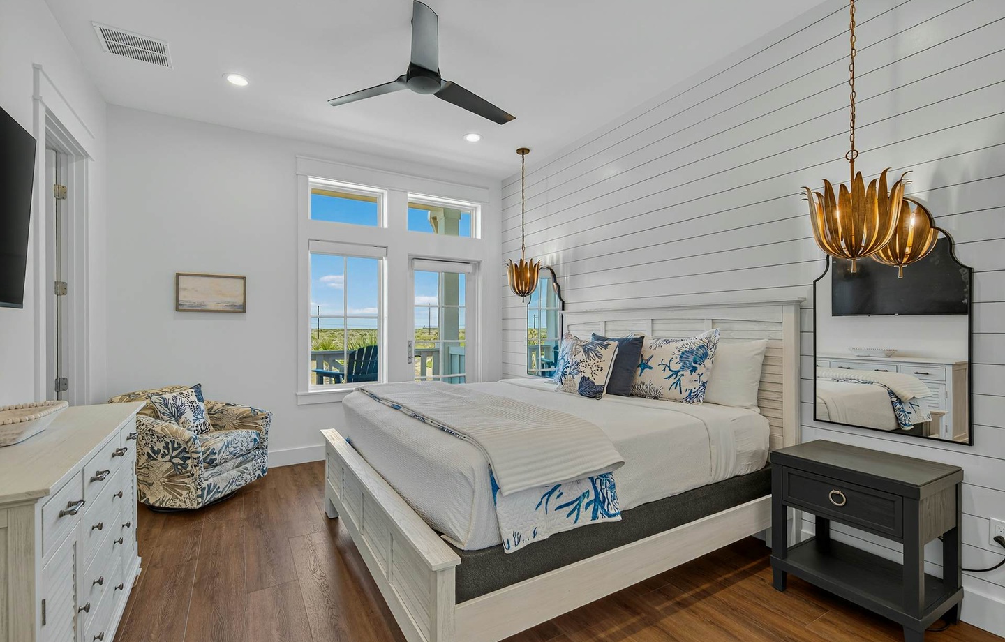 606 Sunset Avenue | Photo 3