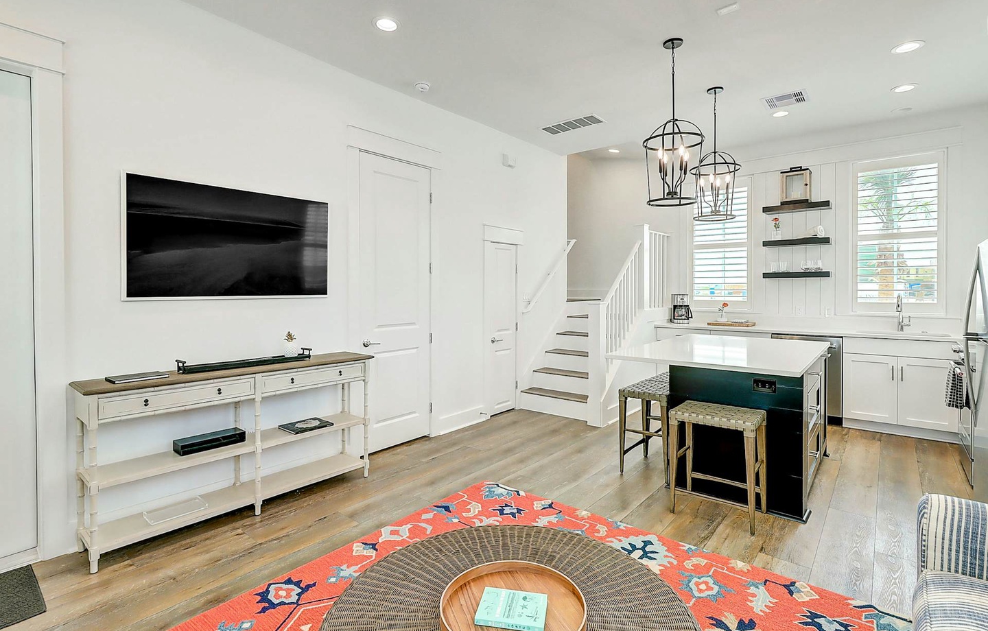 214 Sunset Avenue Casita 9 | Photo 4