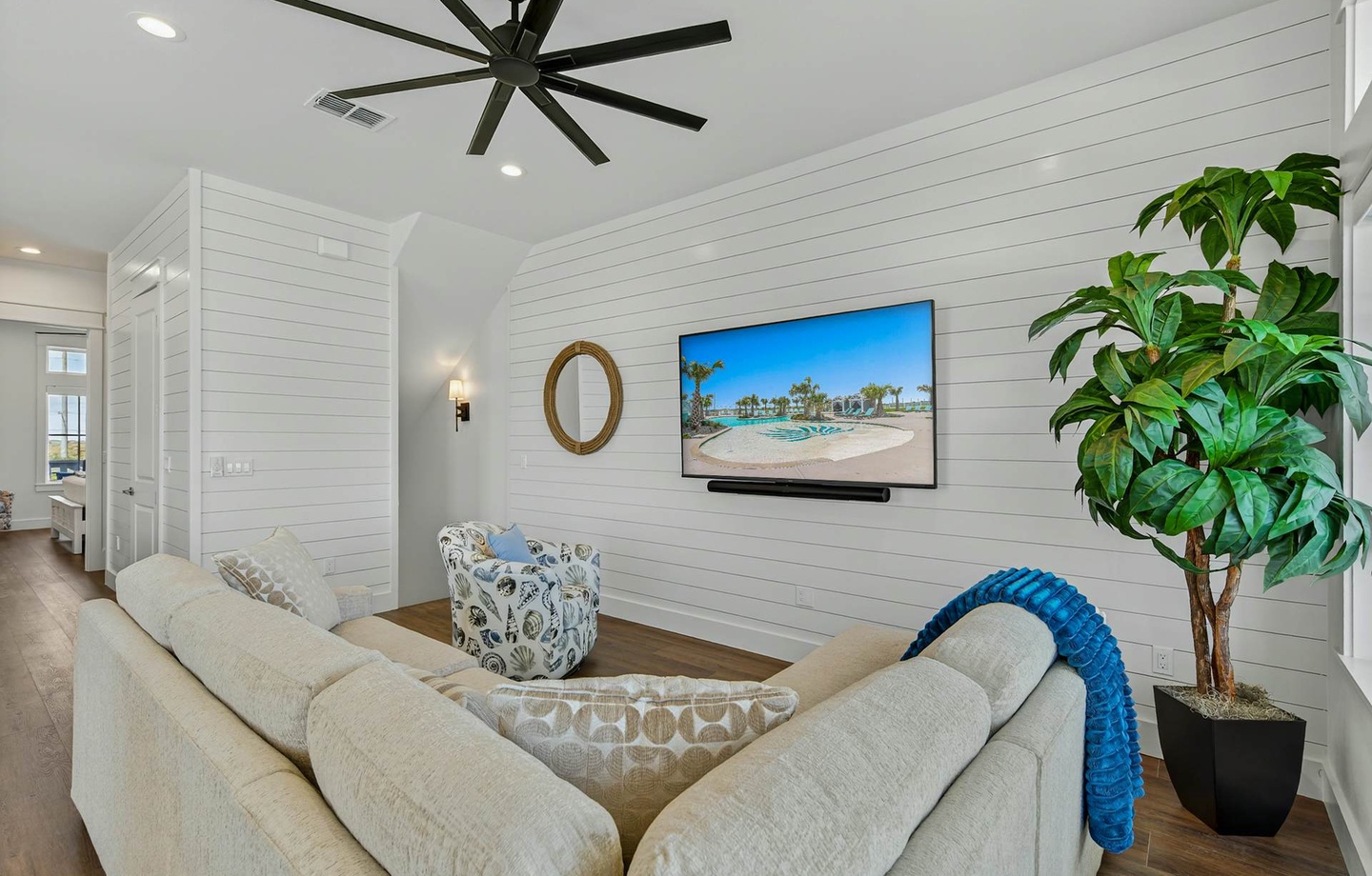 606 Sunset Avenue | Photo 4