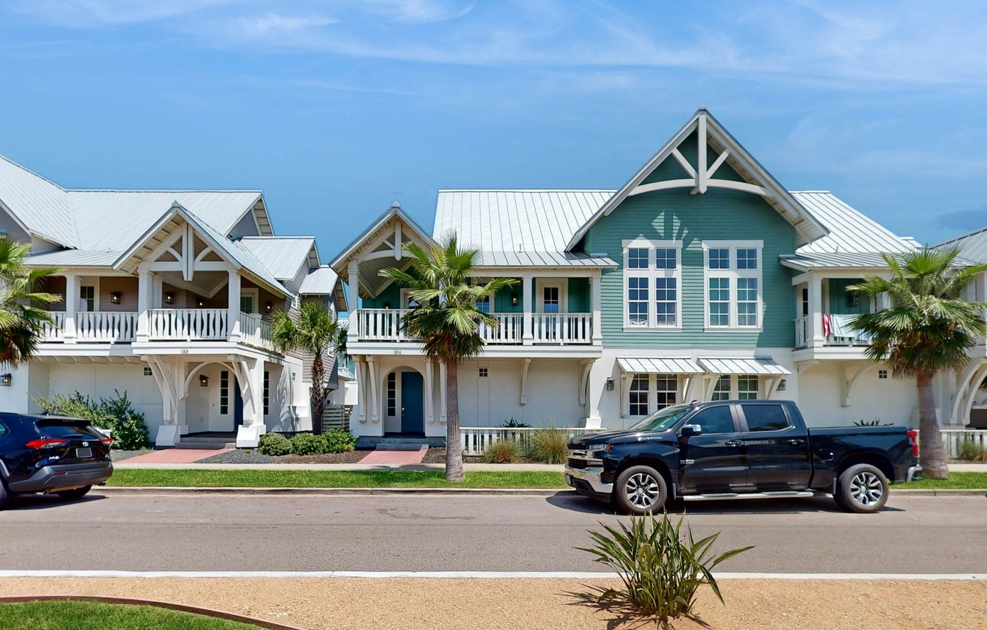 193 Sunset Avenue