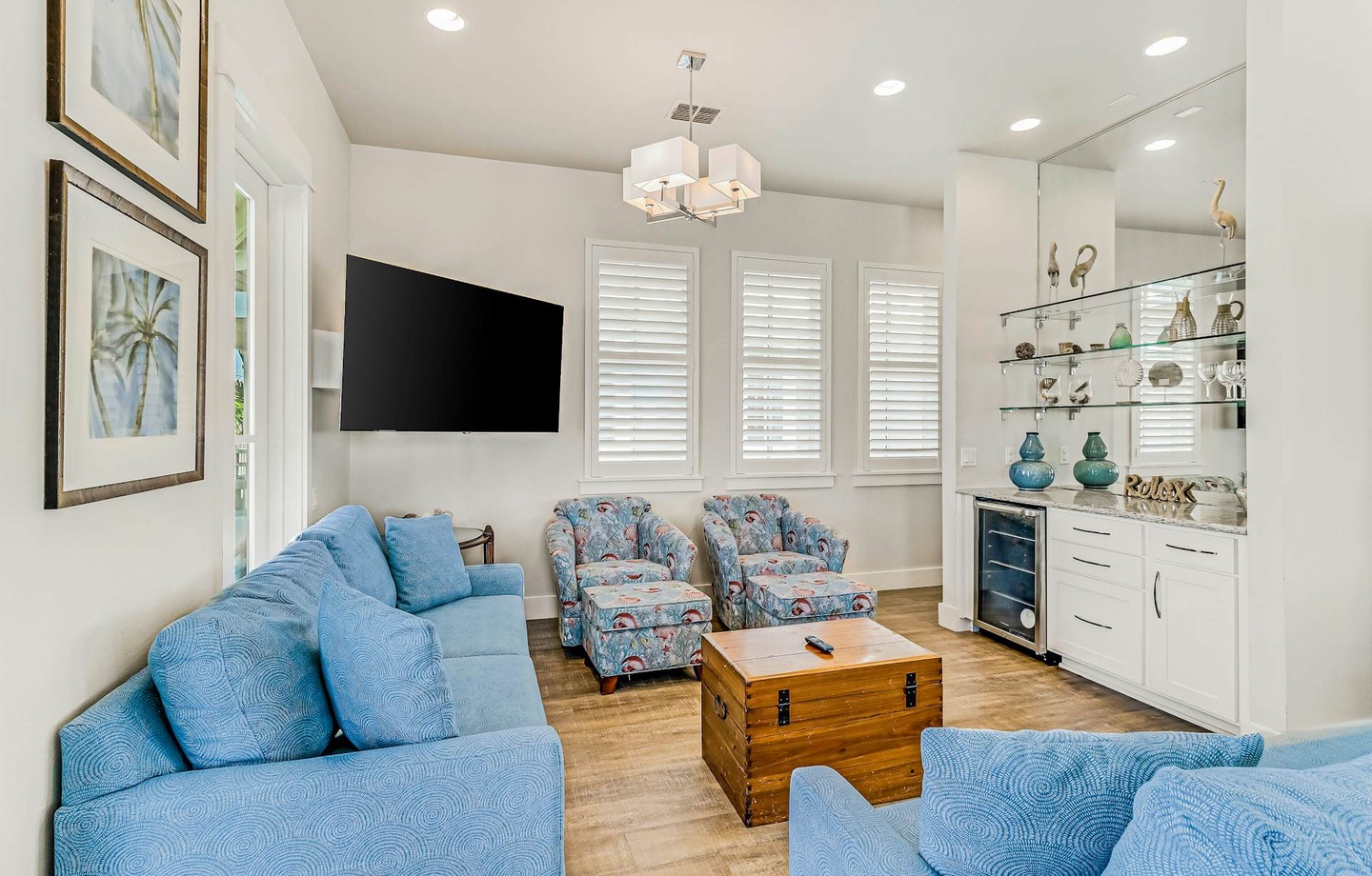 161 Sunset Avenue | Photo 1