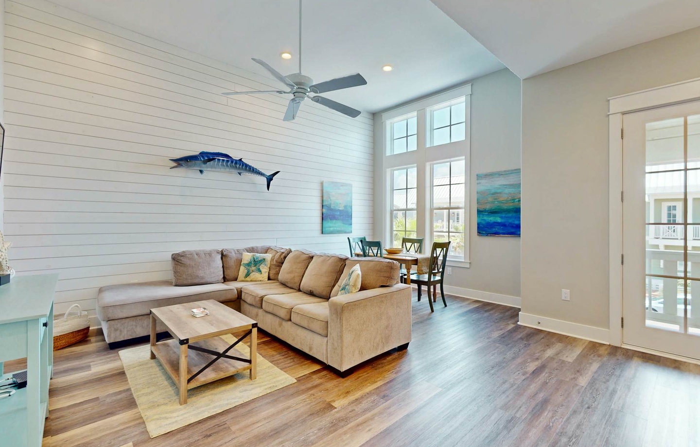 193 Sunset Avenue | Photo 3