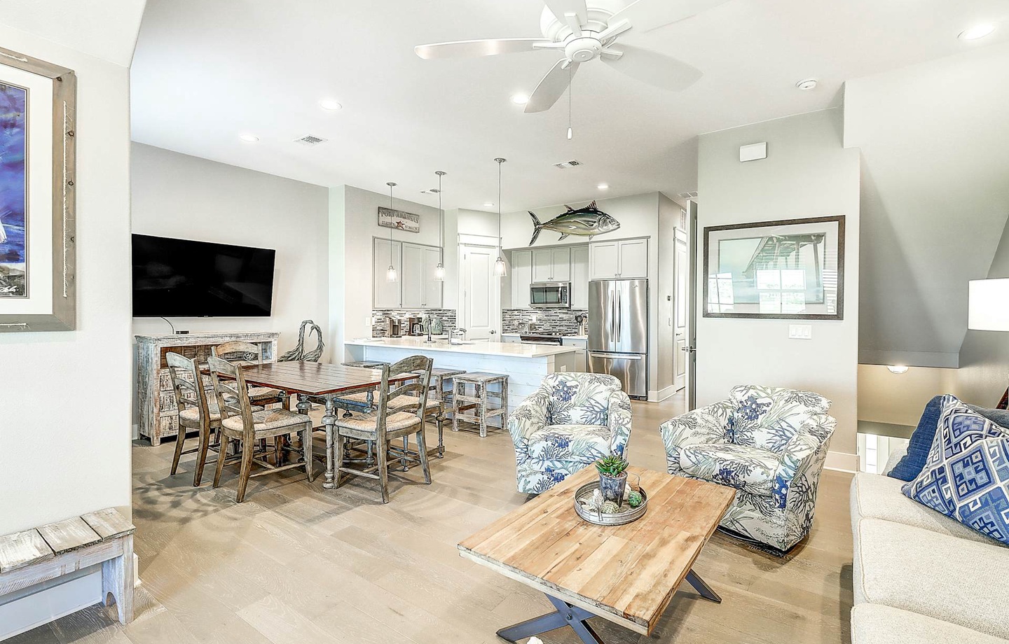 162 Sunset Avenue | Photo 1